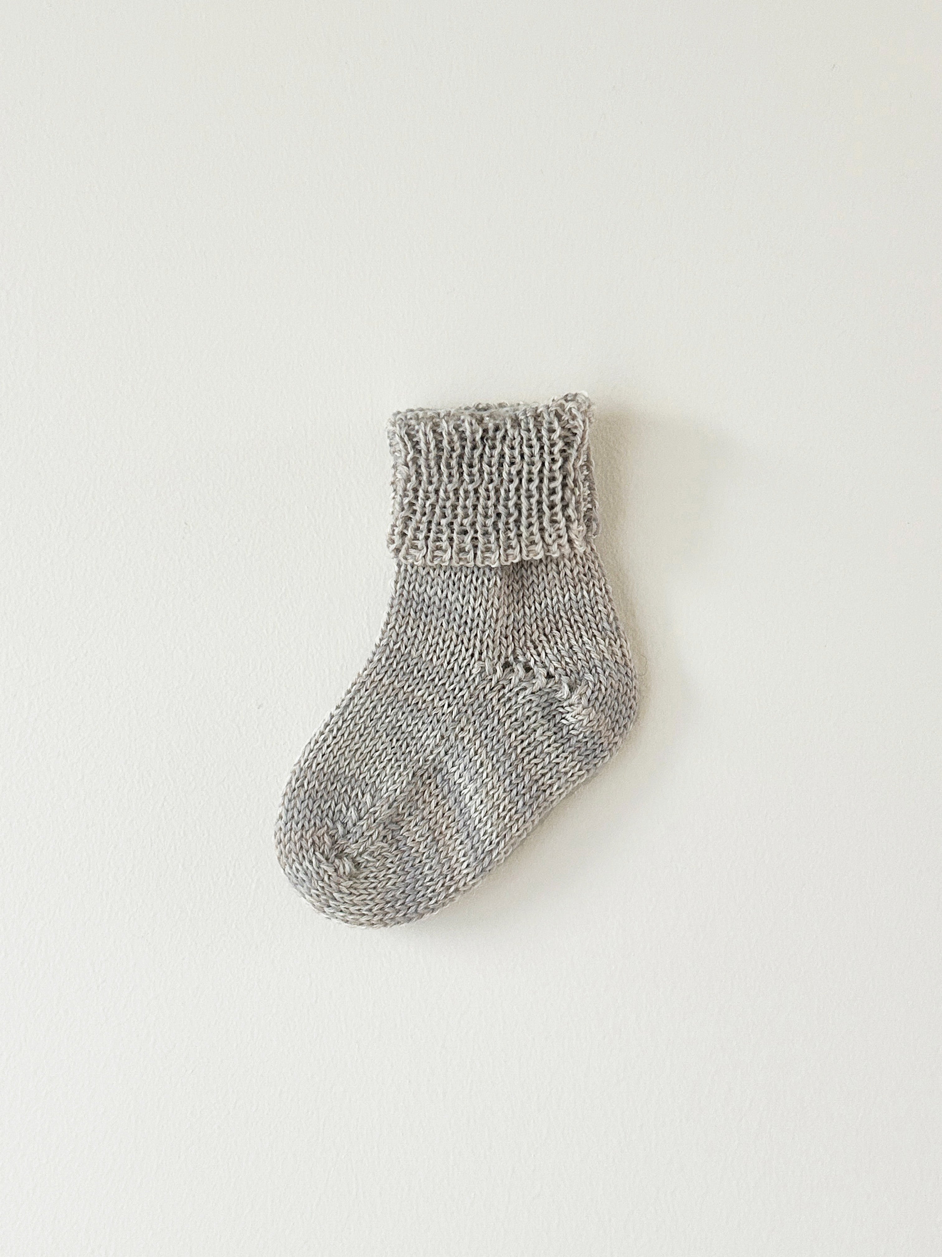 01 SOCK CLOUD