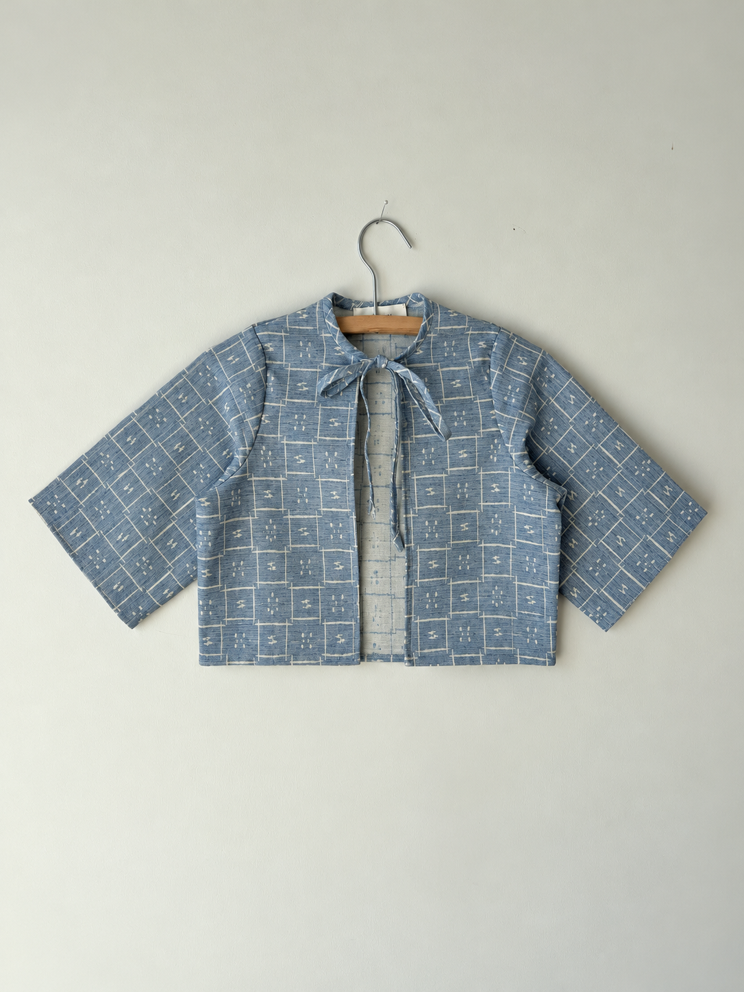 BLUE GEOMETRIC | 2 YR